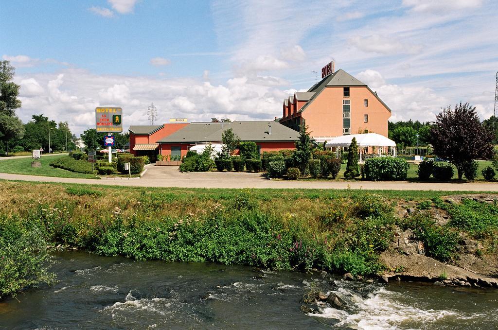 Hotel Restaurant La Tour Romaine - Haguenau - Strasbourg Nord Schweighouse-sur-Moder Exterior foto